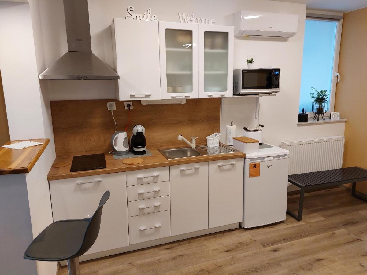 Apartments Alexandra เซเลีย ภายนอก รูปภาพ