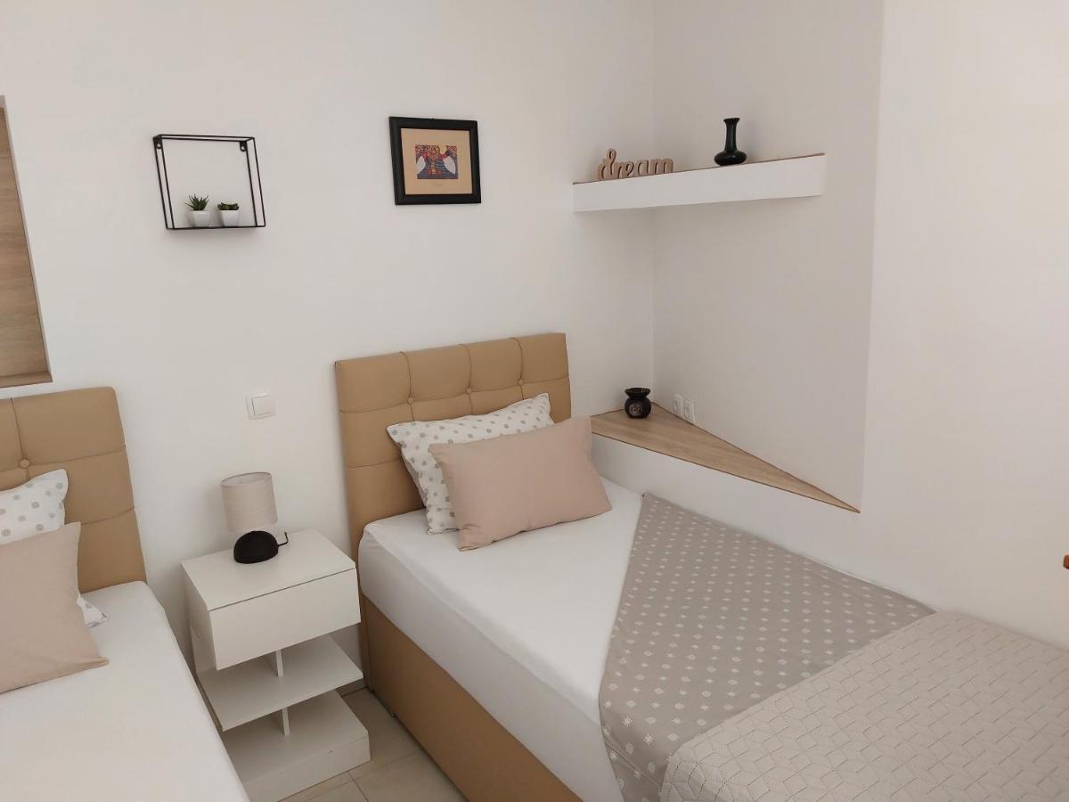 Apartments Alexandra เซเลีย ภายนอก รูปภาพ